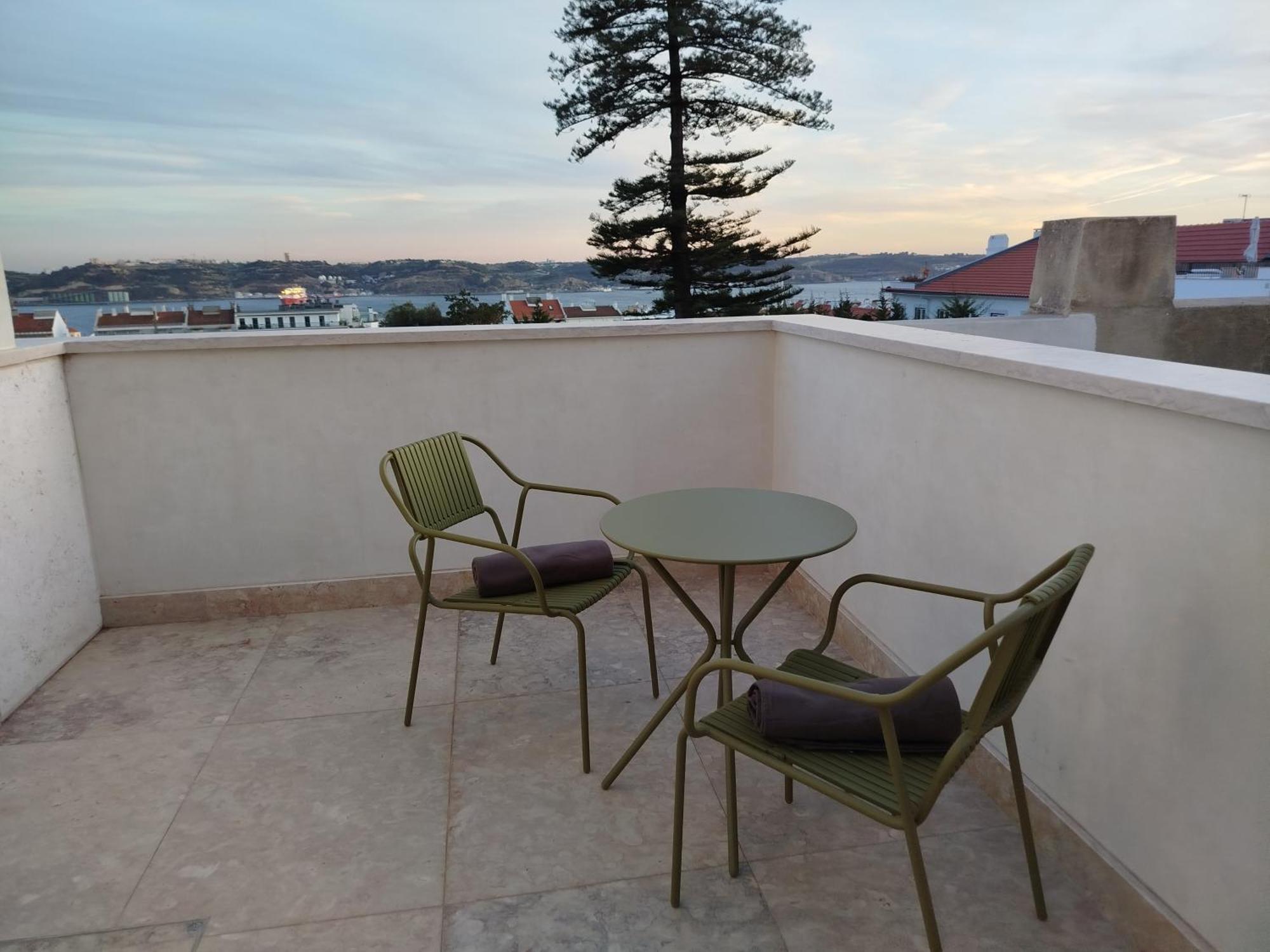 Ajuda Palace Inn Lisbon Apartments Bagian luar foto