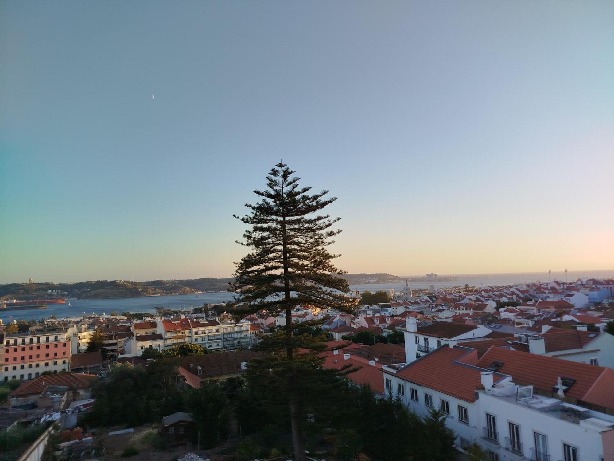Ajuda Palace Inn Lisbon Apartments Bagian luar foto